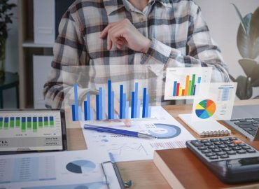 businesspeople-working-finance-accounting-analyze-financi businesspeople-working-finance-accounting-analyze-financi
